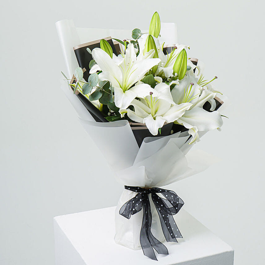Charming White Lilies Bouquet Premium