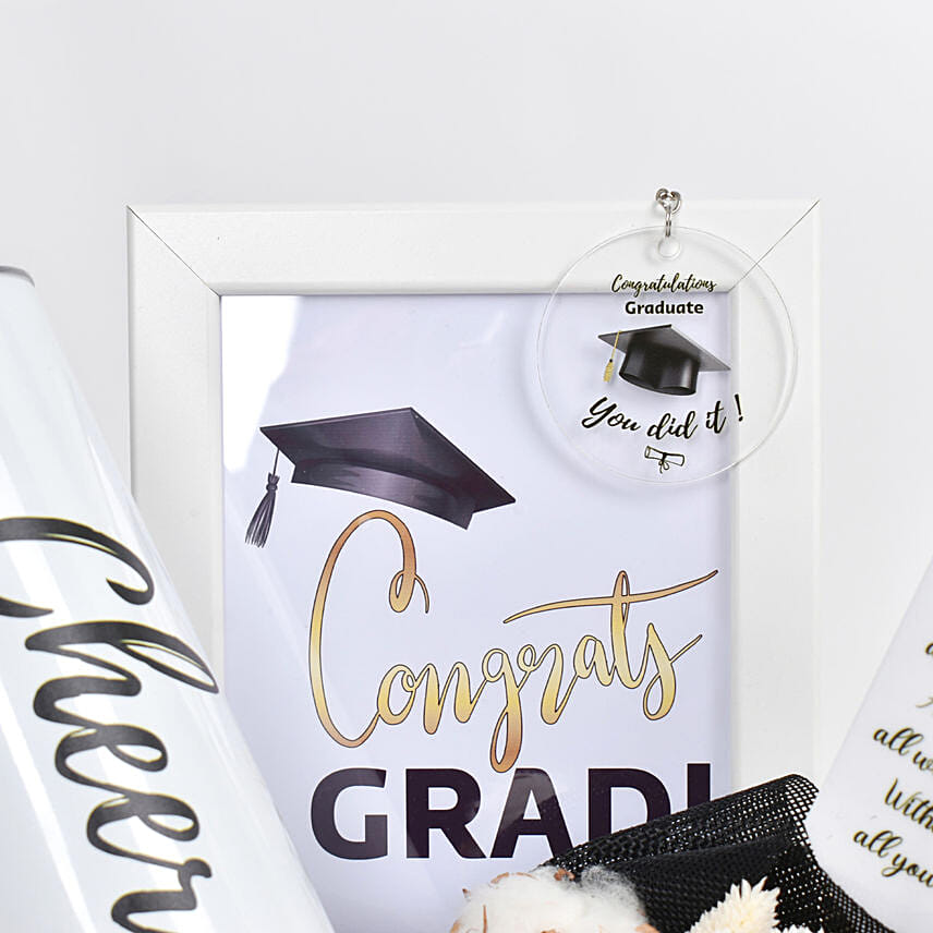 Cheers Graduate Hamper