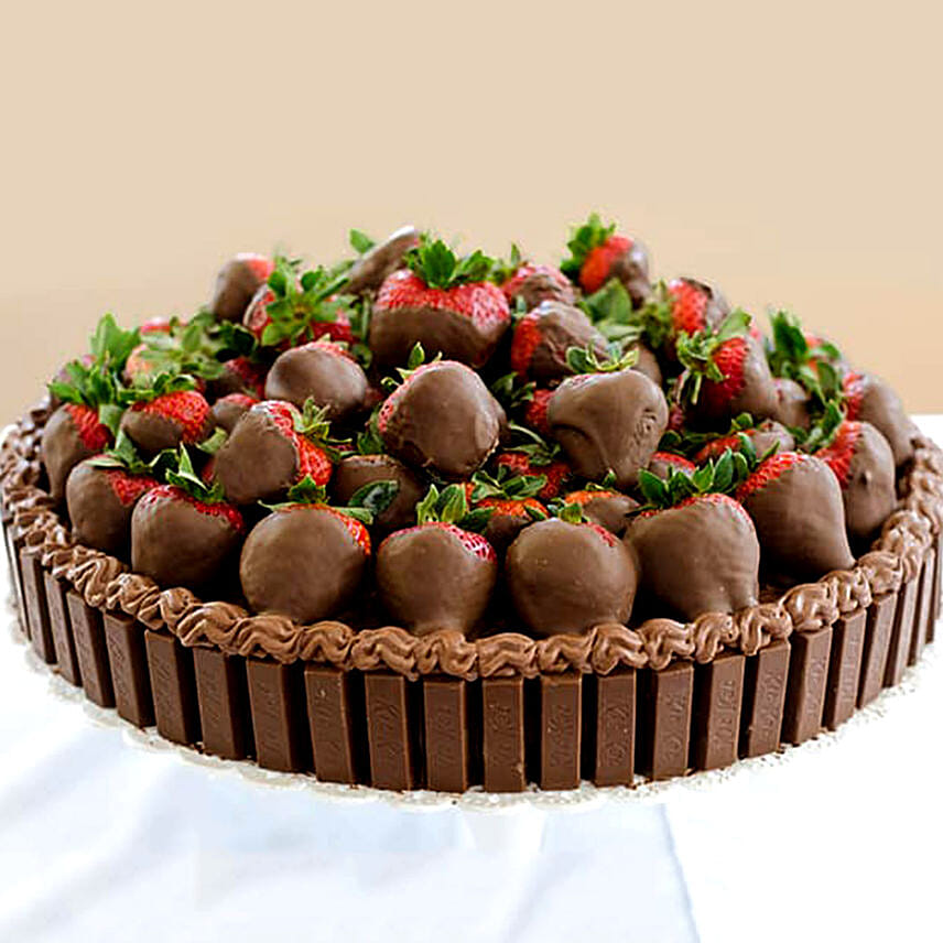 Chocolate And Strawberry Cake