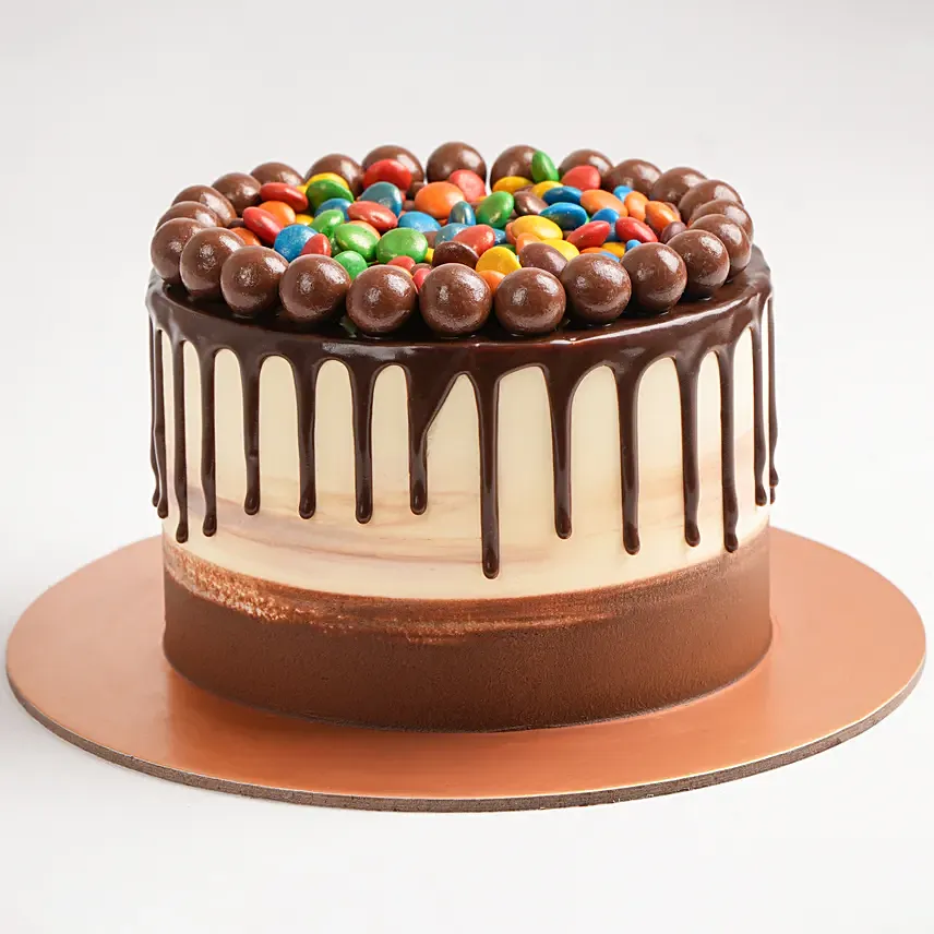 Chocolate Buttercream And M&M Cake 4 Portion