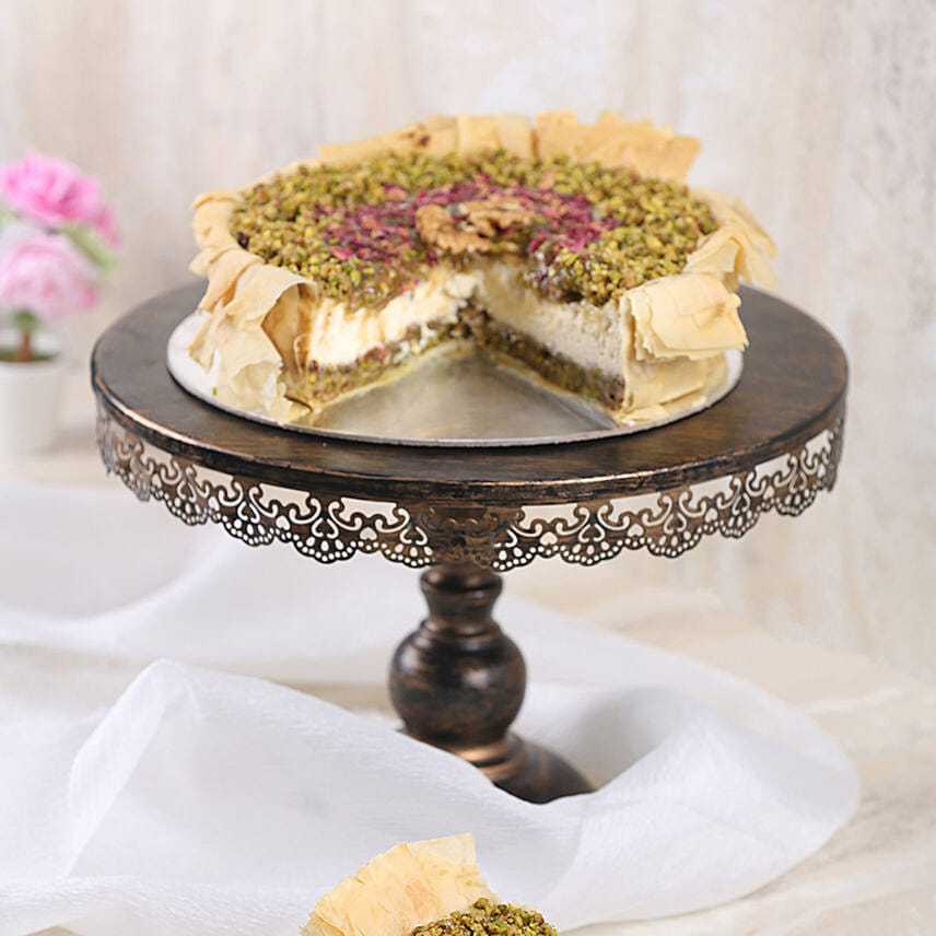 Creamy Bhakhlava Cheese Cake
