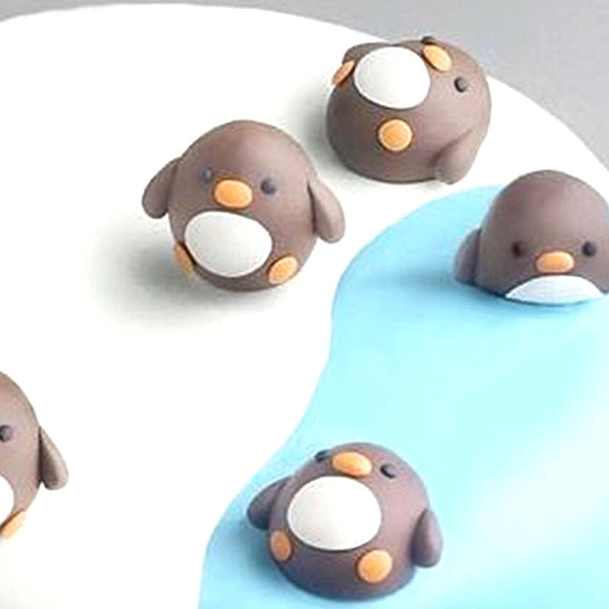 Cute Penguins Designer Vanilla Cake- 2 Kg