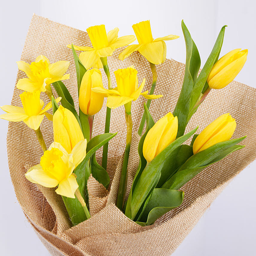 Daffodils withTulips Birthday Flowers Bouquet