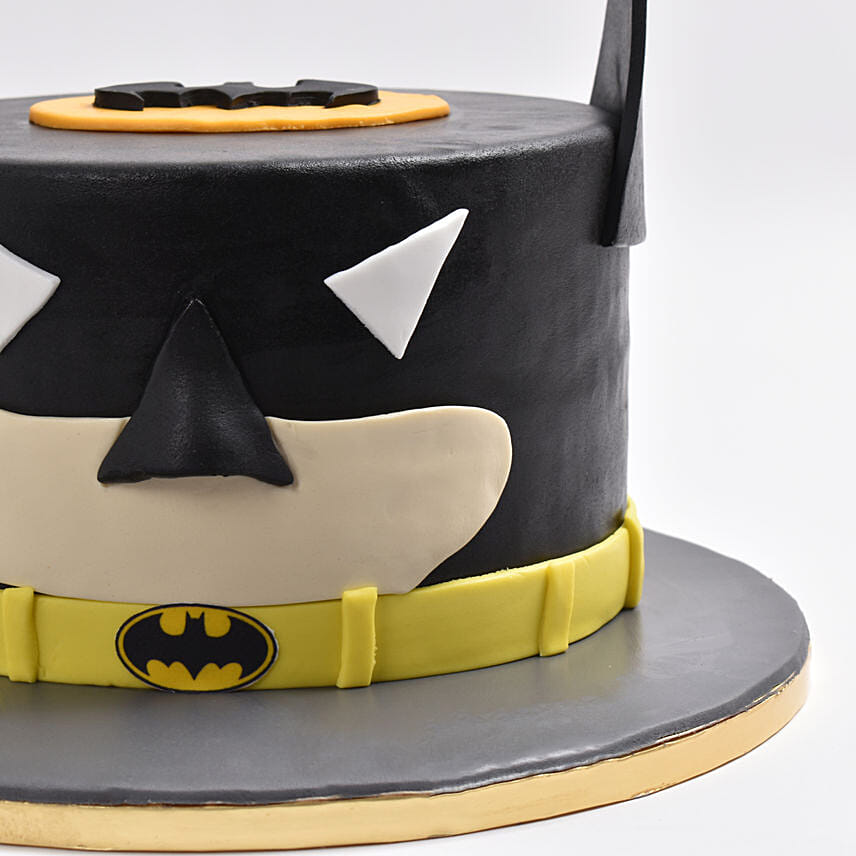 Dark Knight Delight Vanilla Cake
