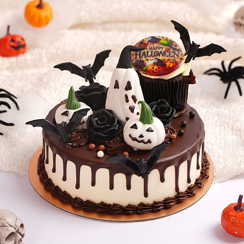 Dark Rose And Bats Drip Cake