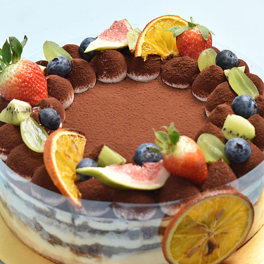 Delectable Tiramisu cake