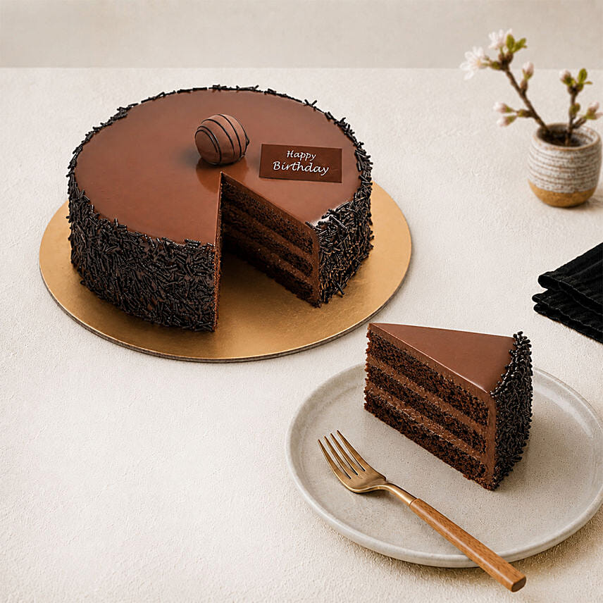 Delightful Birthday Chocolate Fudge Cake 4 Portion