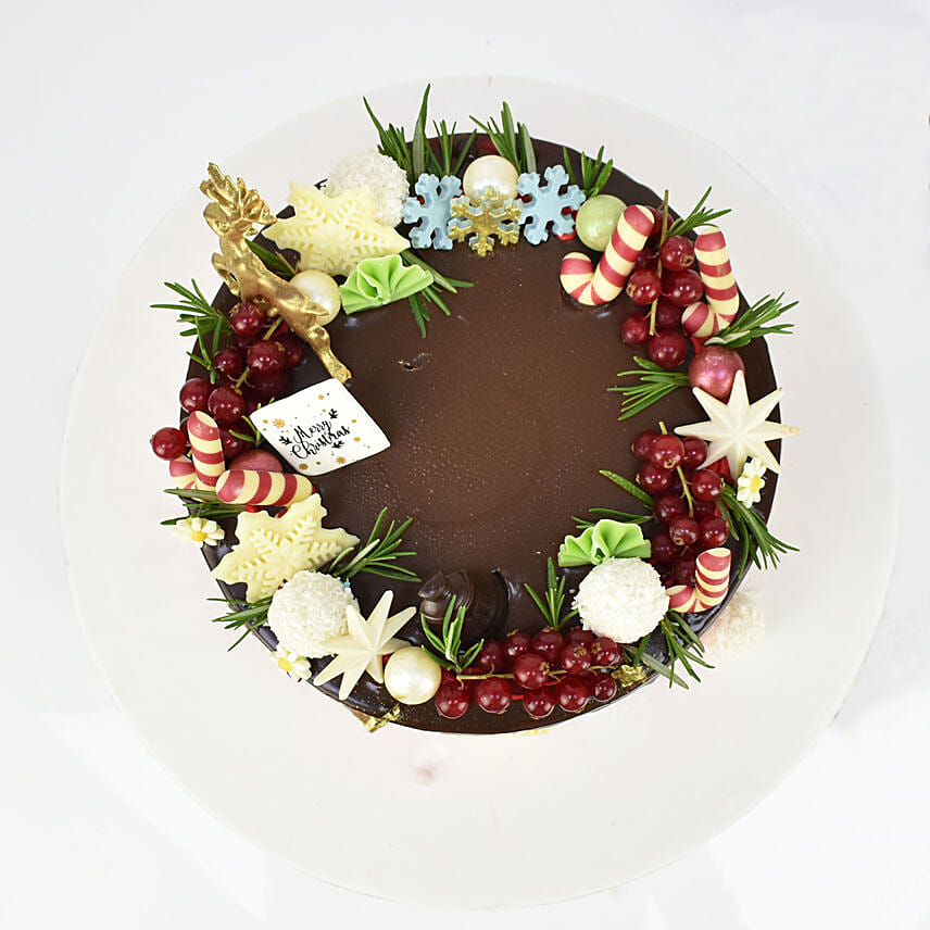 Delightful Christmas Chocolate Cake