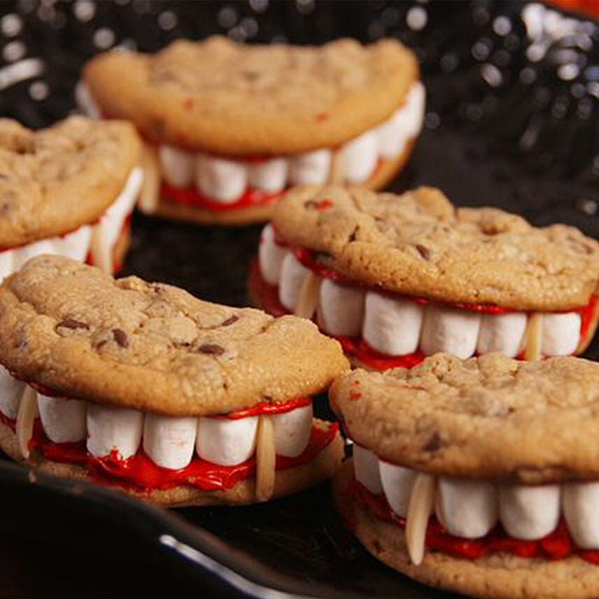 Dracula Mouth Cookies 6 Pcs
