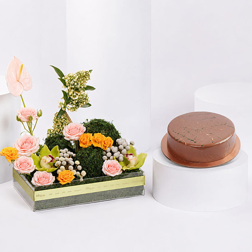 Dubai Chocolate Cake 8 Portion And Flower Arrangement
