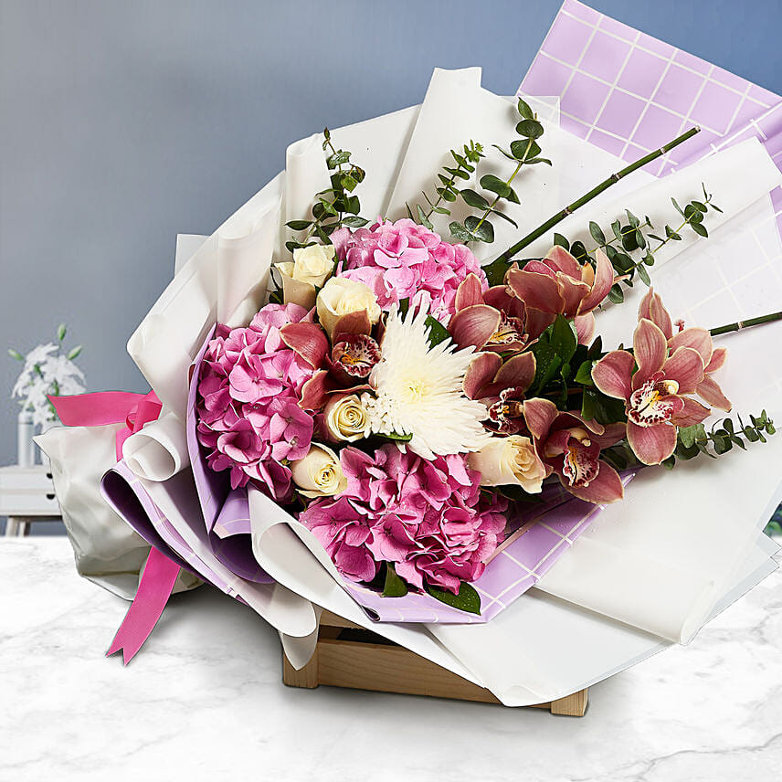 Ecstatic Floral Feeling