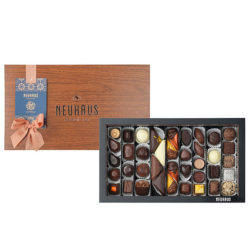 EID Wooden Hosting Box Masterpieces 39 Chocolates