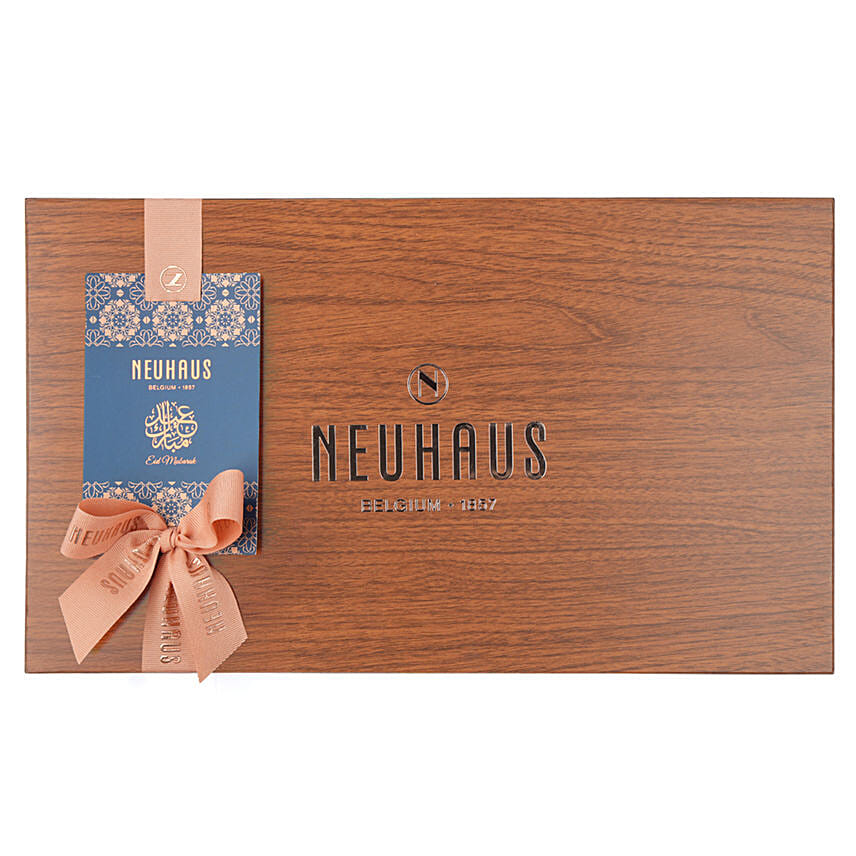 EID Wooden Hosting Box Masterpieces 39 Chocolates