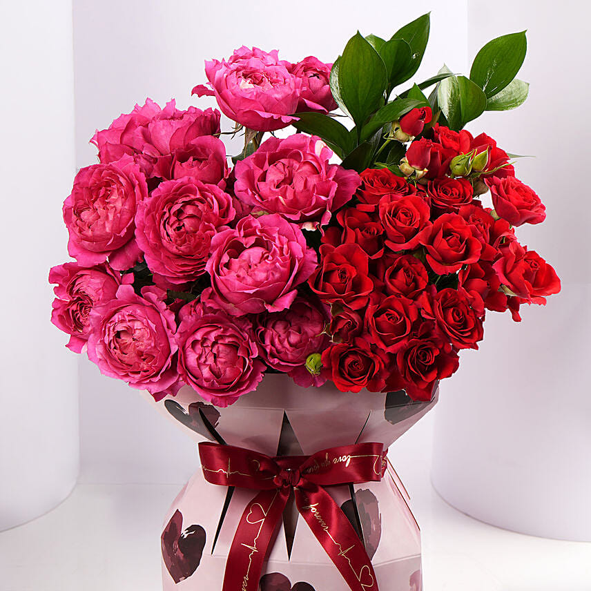 Elegant Mixed Roses In Pink Heart Sleeve