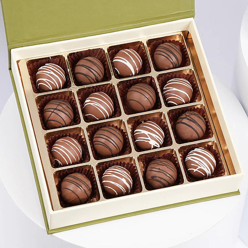 Emirati Delight Chocolate Box