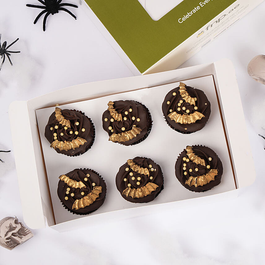Flying Bat Halloween Cupcakes