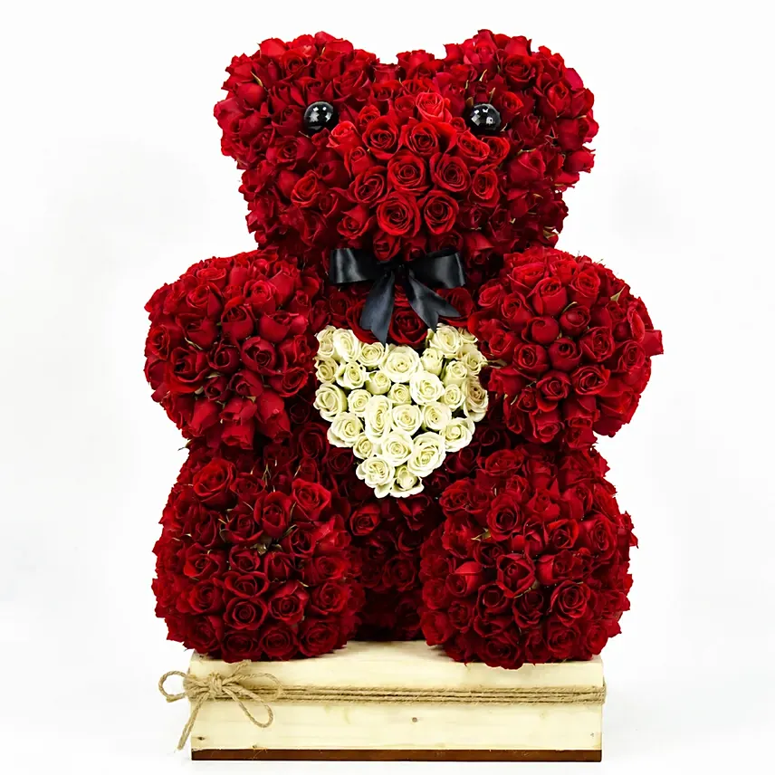 Fresh Rose Teddy with Heart