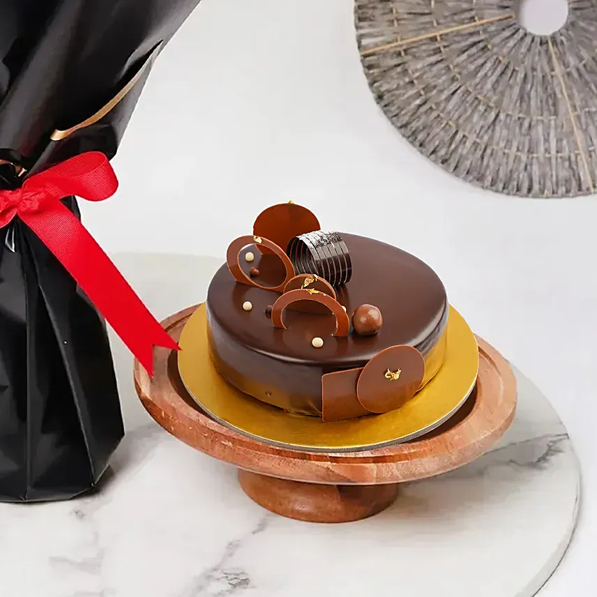 Fudge Cake For Birthday With Flowers