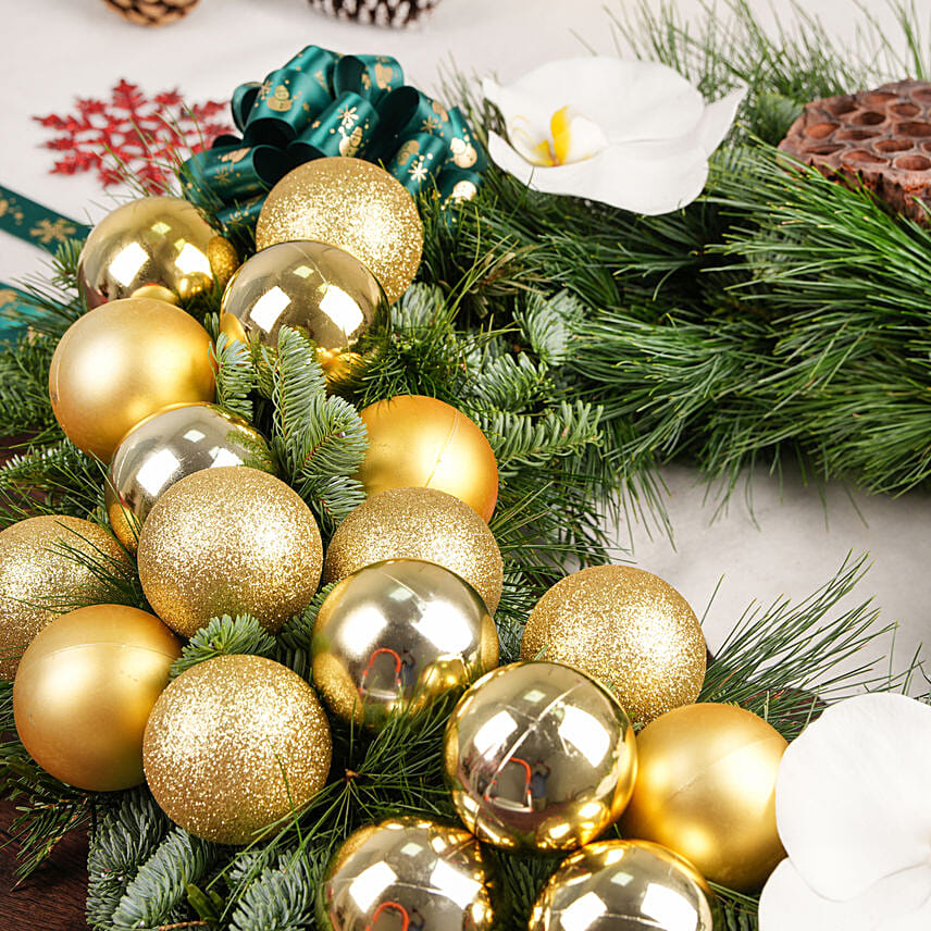 Gold and Green Wreath