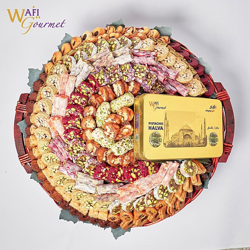Gourmet Sweet Basket