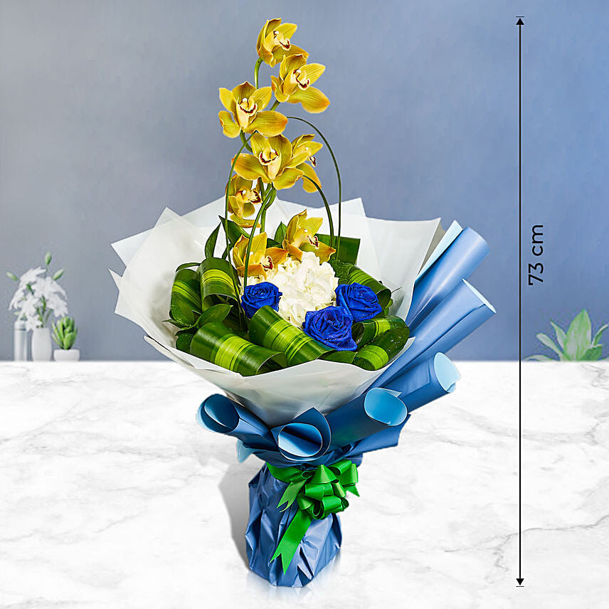 Graceful Mixed Flowers Bouquet