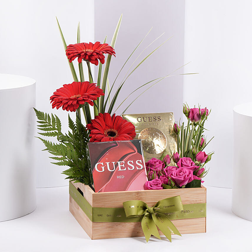 Guess Bella Vita Edp & Mini Red Lip Kit Gift Tray For Her