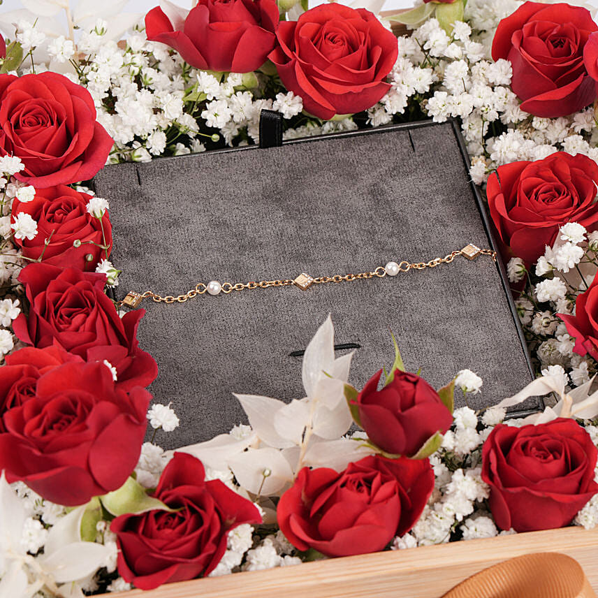Guy Laroche Audery Bracelet For Her