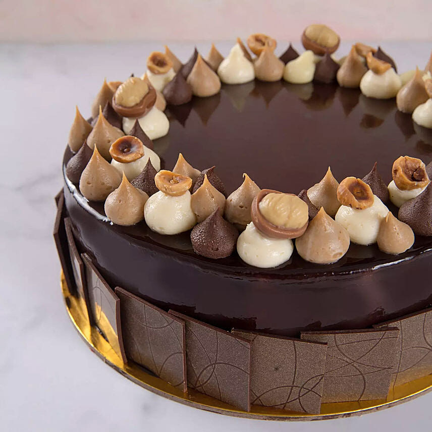 Half Kg Chocolate Hazelnut Cake For Anniversary