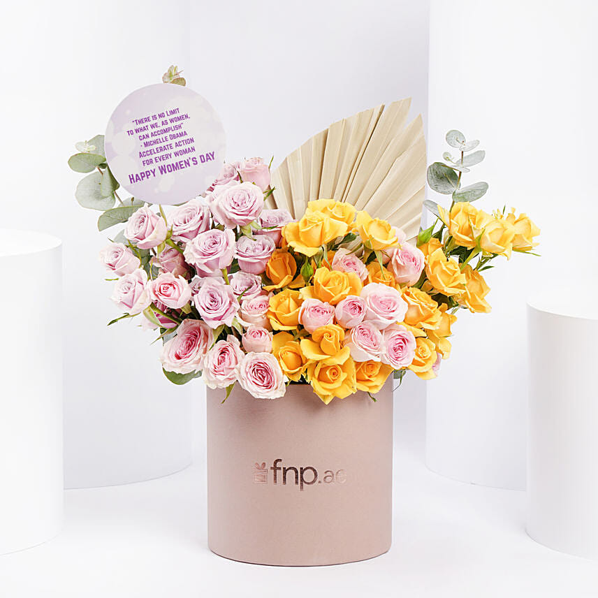Happy Womens Day Flowers Box