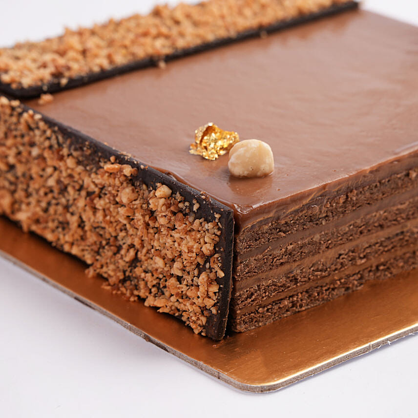 Hazelnut Praline Cake