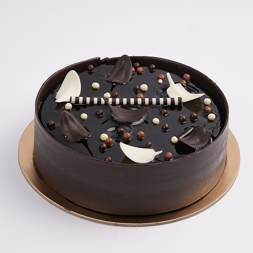 Heavenly White Dark Fudge Half Kg Cake