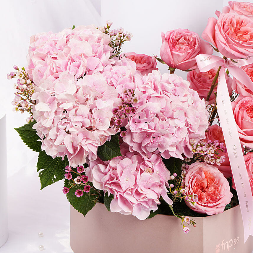 Hello Love Valentines Flowers Heart Shape Box