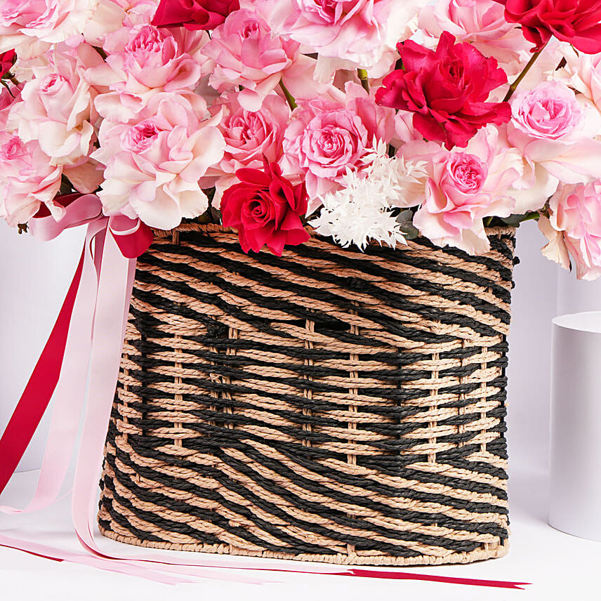 Incredible Roses Premium Basket