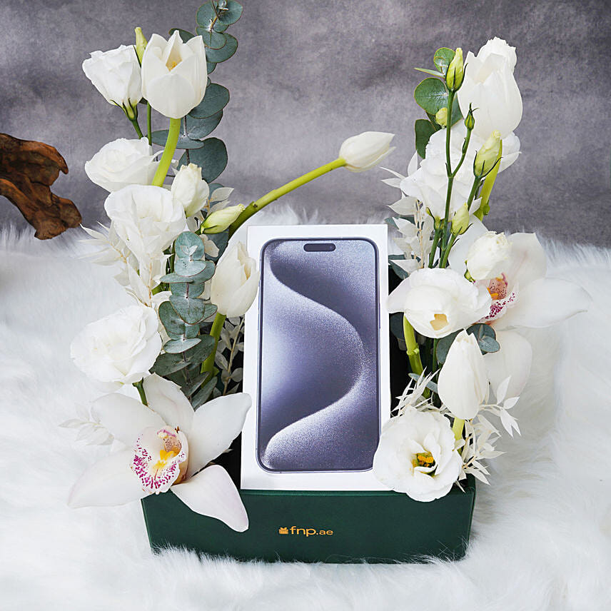 Iphone 15 Pro Max 256 GB Black Titanium Gift Box with Flowers