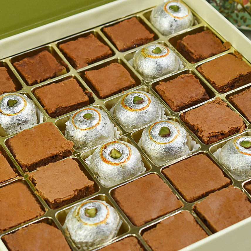 Kaju Peda and Brownies Bites Big Box