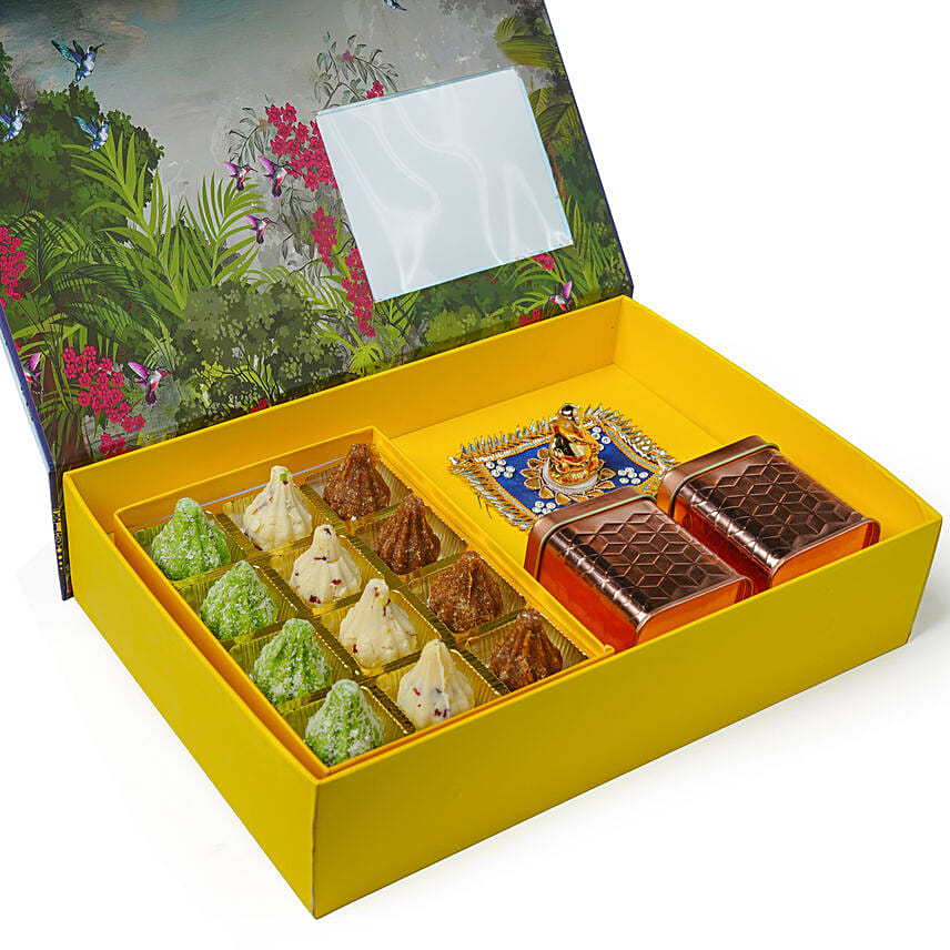 Large Ganpati Hamper with 12 Speciality Modak