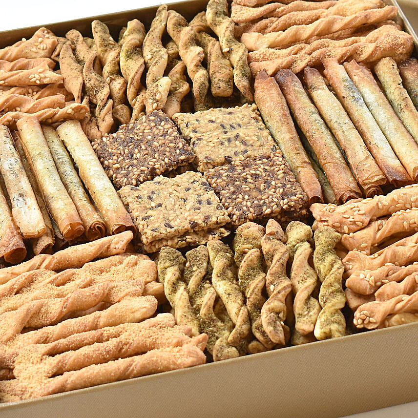 Luxury Box Salty Biscuits Assorted By Wafi