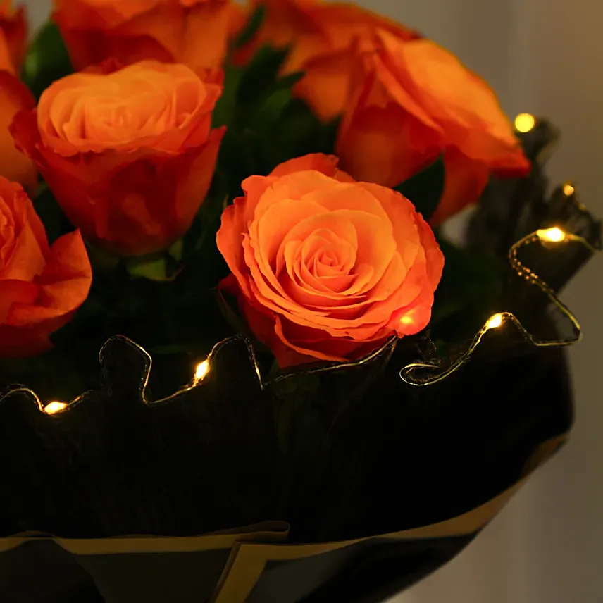 Luxury Led Orange Roses Gift Bouquet