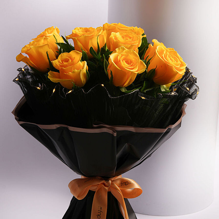 Luxury Led Yellow Roses Gift Bouquet