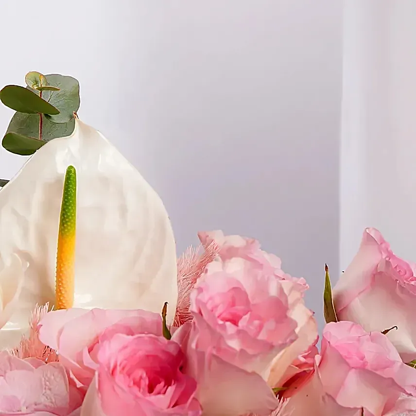Luxury Pink And White Flower Box