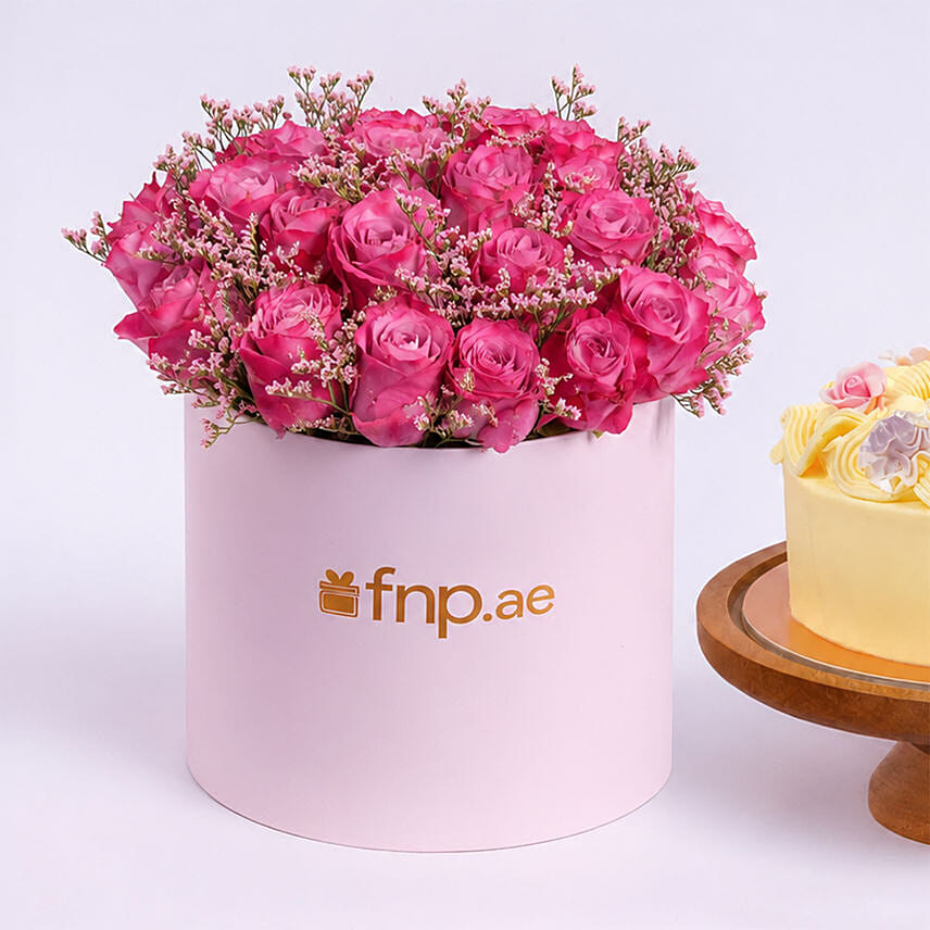 Luxury Roses And Cream Cake Combo