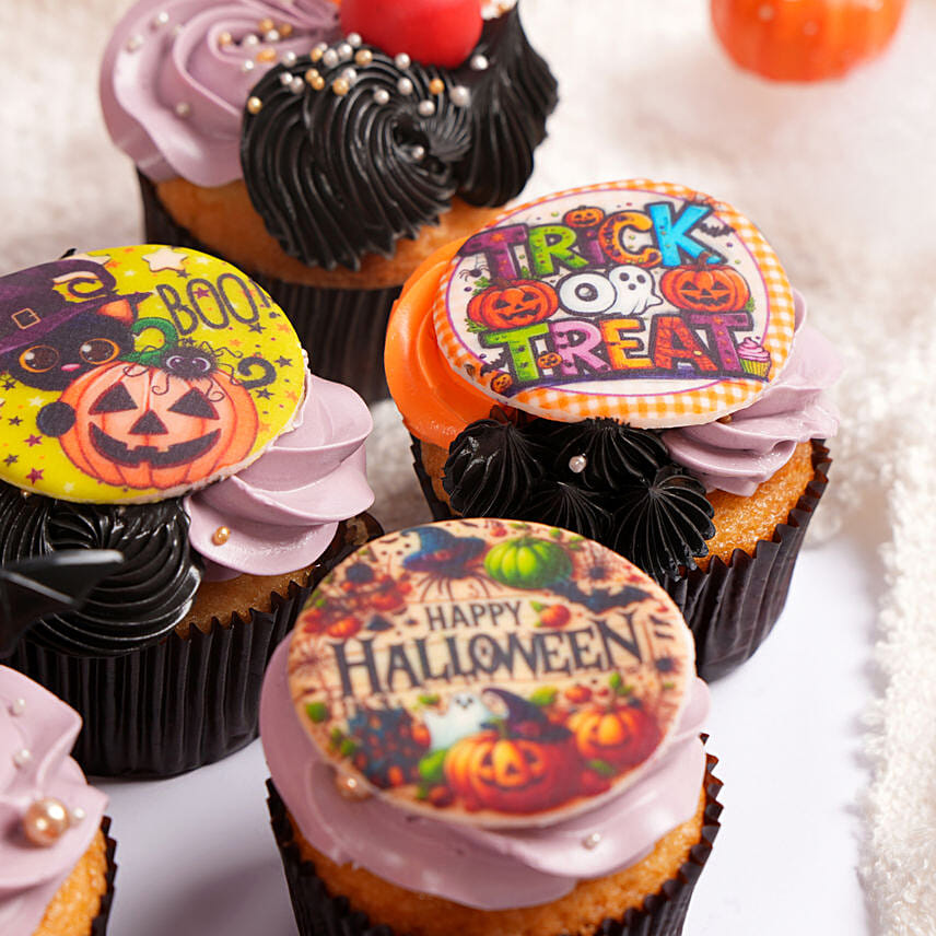 Midnight Magic Cupcakes Set Of 15 Pcs