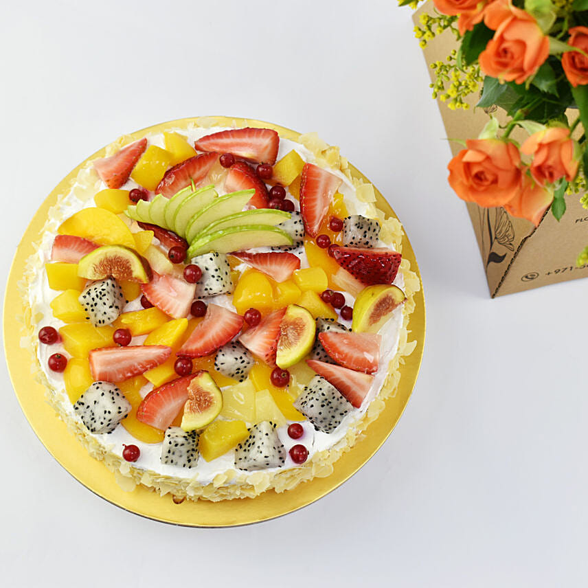 One Kg Vegan Fruit Cake with Flowers