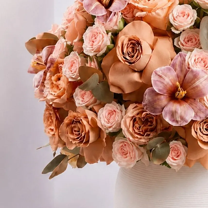 Rosa Noor Crown Collection