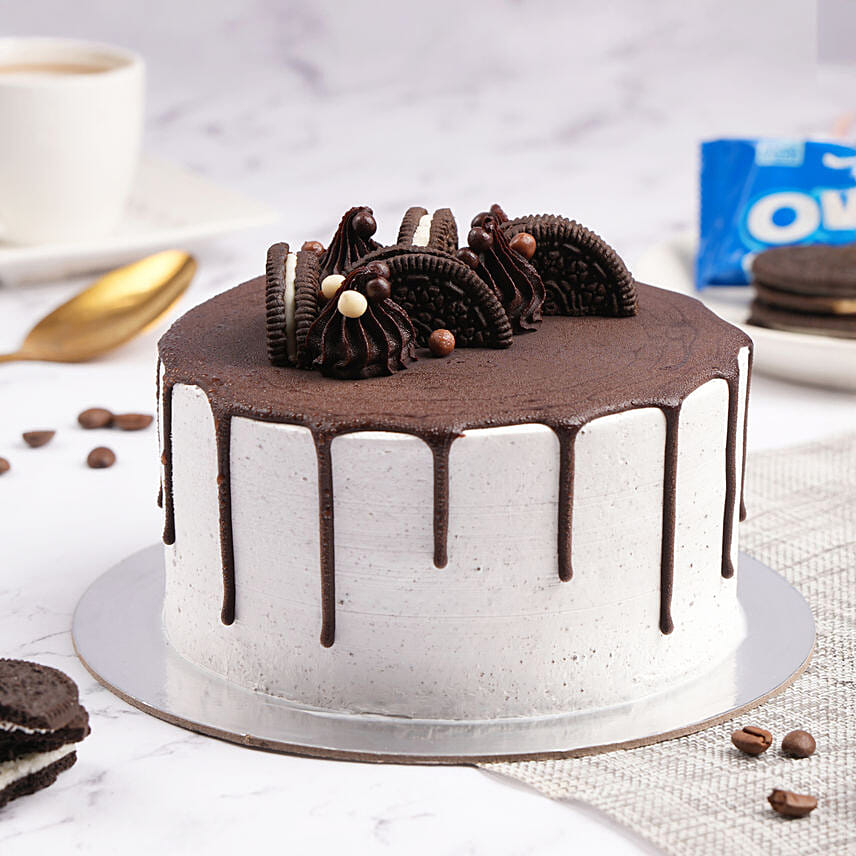 Oreo Cookies and Cream Ice Cream Cake