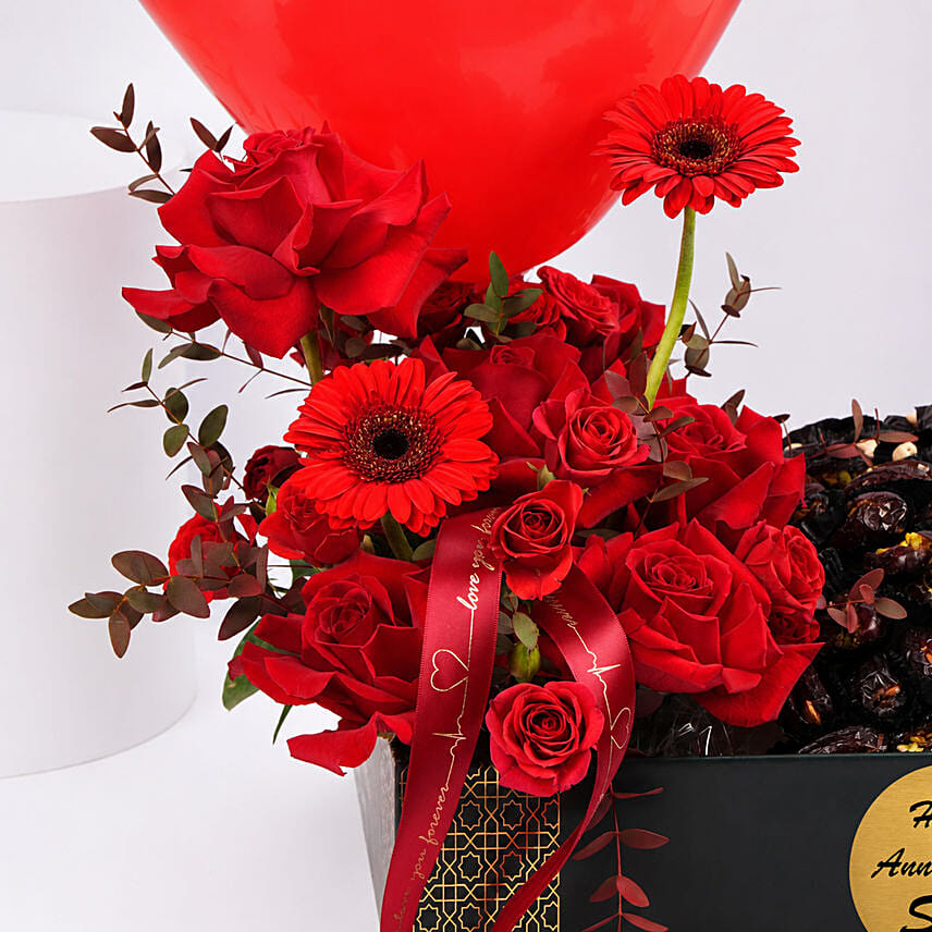 Personalised Red Roses And Dates Box