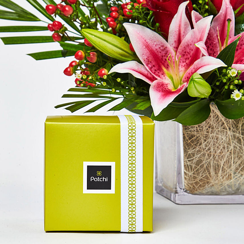 Ramadan Kareem Special Flowers In Glass Vase N Chocolate