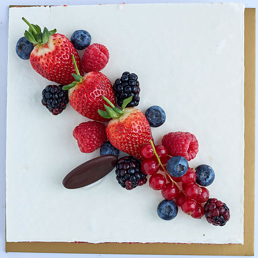 Red Velvet Cake 8 Portion
