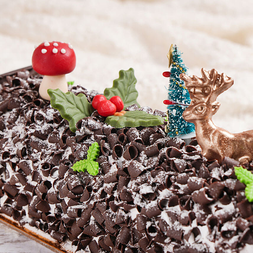 Santas Sweet Log Cake 8 Portion
