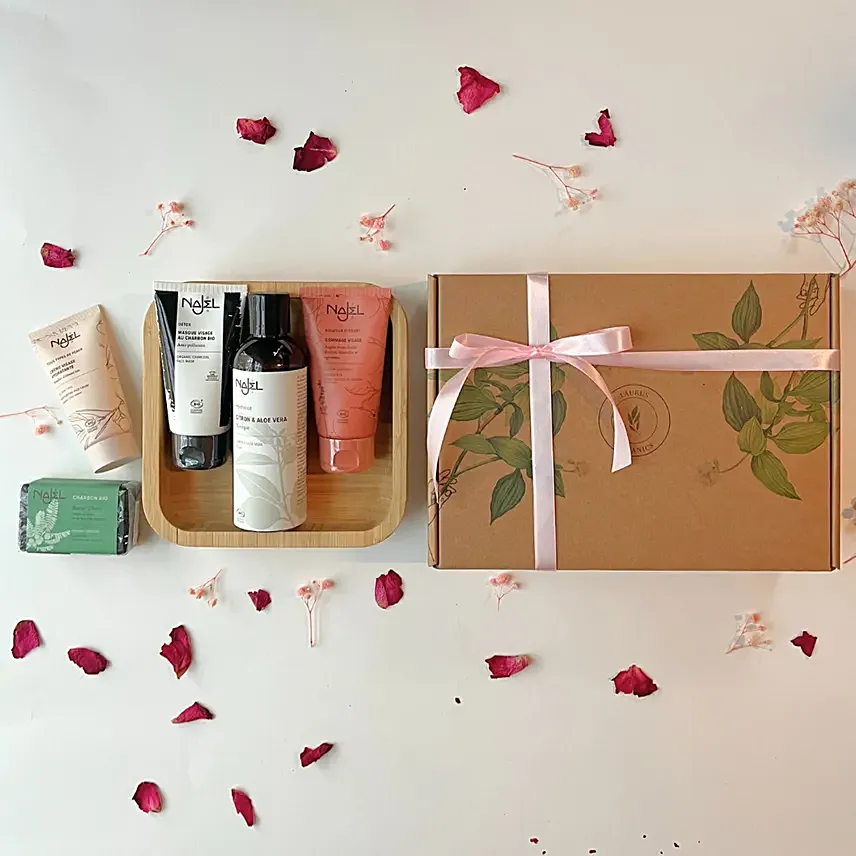 Essential Detox Skincare Gift Bundle